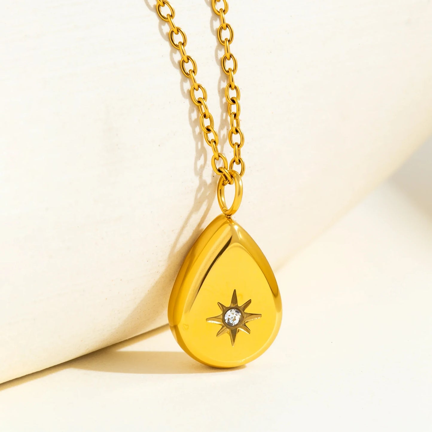 Colar Estrela do Destino — Fashion Jewlery
